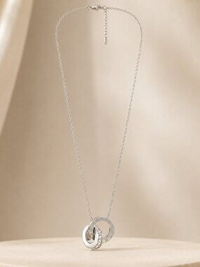 Bond – Interlocking Rings Necklace Tarnish Resistant, Stainless Steel